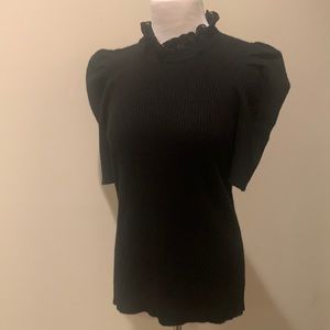 Aqua 100% cashmere short sleeve sweater with removable lace neckline